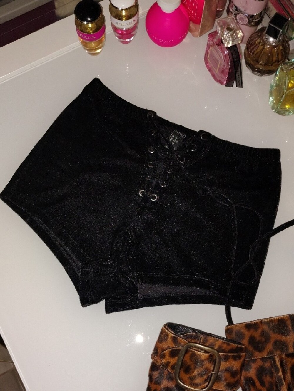 Y2K Black High-Waist Velvet Lace-Up Shorts